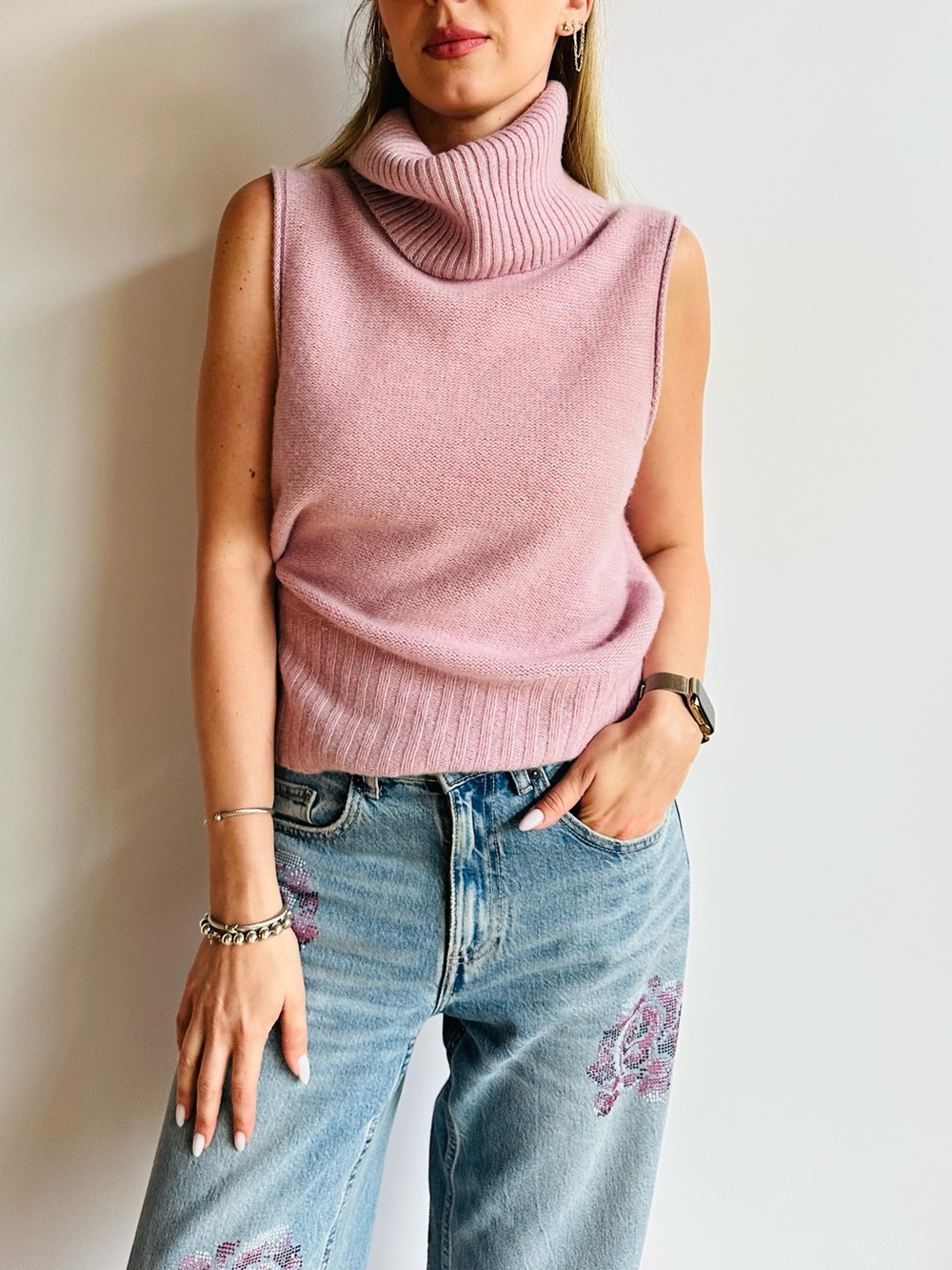 New Theory 100% Cashmere Soft Sleeveless Turtleneck Sweater Vest Lilac Boho $295